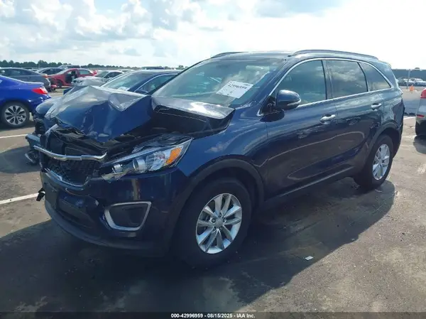 5XYPGDA39HG197184 2017 KIA SORENTO - Image 2