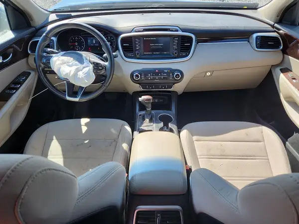 5XYPGDA39HG198478 2017 KIA SORENTO - Image 8