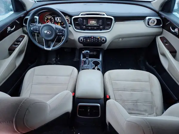5XYPGDA39HG219314 2017 KIA SORENTO - Image 8
