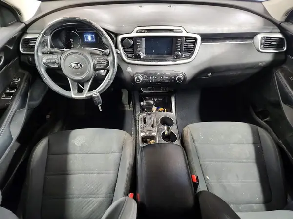 5XYPGDA39HG236209 2017 KIA SORENTO - Image 8