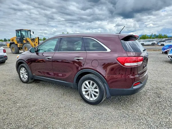 5XYPGDA39HG248599 2017 KIA SORENTO - Image 2
