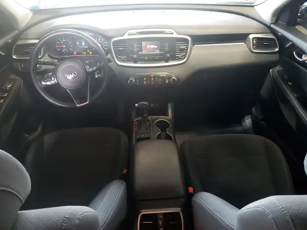 5XYPGDA39HG268609 2017 KIA SORENTO - Image 8