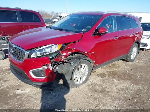 5XYPGDA39HG275334 2017 KIA SORENTO - Image 2