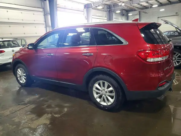 5XYPGDA39HG278105 2017 KIA SORENTO - Image 2