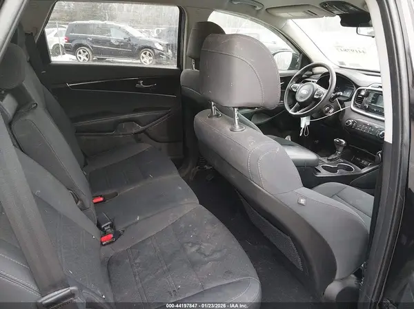 5XYPGDA39HG278539 2017 KIA SORENTO - Image 8