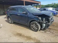 5XYPGDA39HG287208 2017 KIA SORENTO