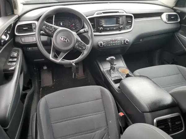 5XYPGDA39HG295275 2017 KIA SORENTO - Image 8