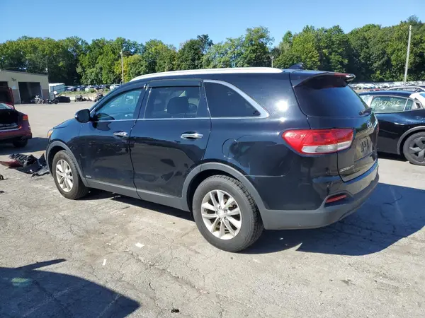 5XYPGDA39HG297124 2017 KIA SORENTO - Image 2