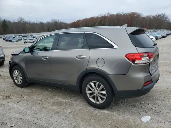 5XYPGDA39HG323284 2017 KIA SORENTO - Image 2