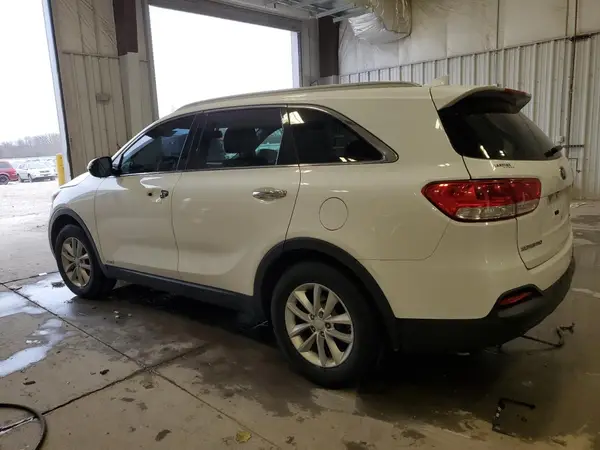 5XYPGDA39HG324998 2017 KIA SORENTO - Image 2