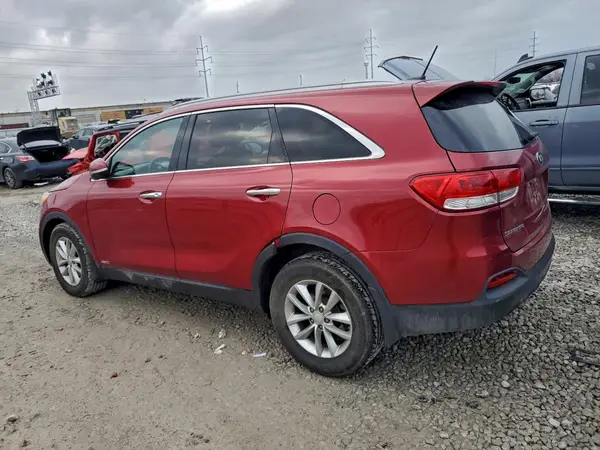 5XYPGDA39HG325388 2017 KIA SORENTO - Image 2