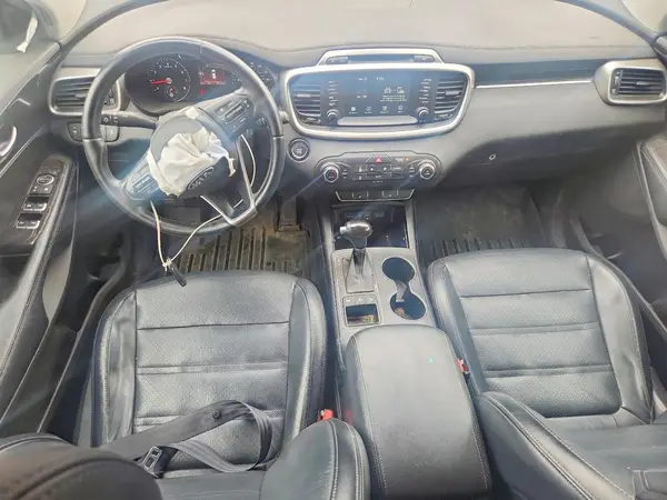 5XYPGDA39HG329179 2017 KIA SORENTO - Image 8