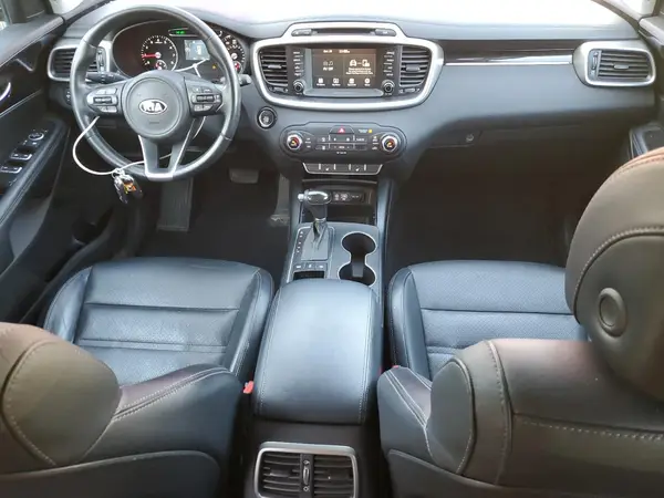 5XYPGDA39HG329778 2017 KIA SORENTO - Image 8