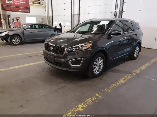 5XYPGDA39HG333653 2017 KIA SORENTO - Image 2