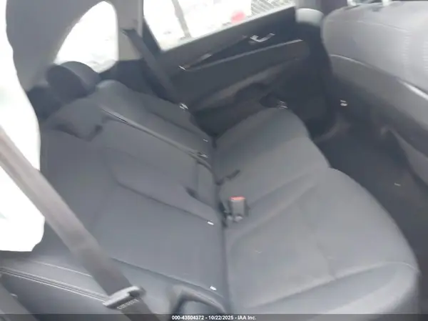 5XYPGDA39JG338535 2018 KIA SORENTO - Image 8