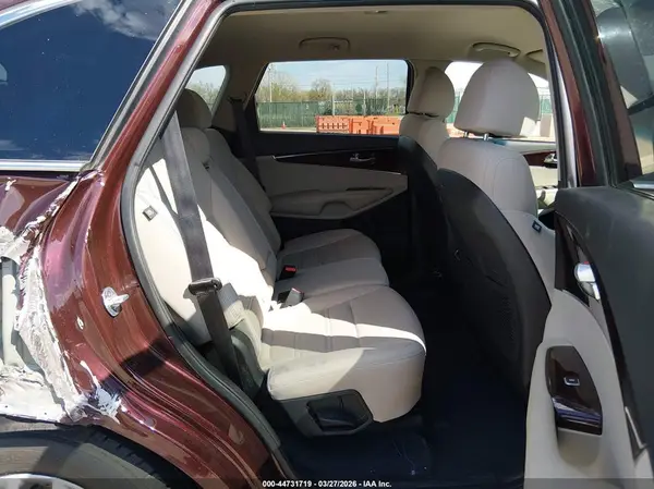 5XYPGDA39JG358851 2018 KIA SORENTO - Image 8
