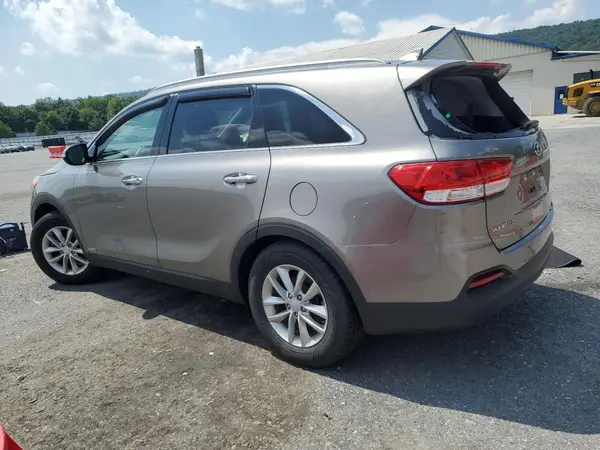5XYPGDA39JG413315 2018 KIA SORENTO - Image 2