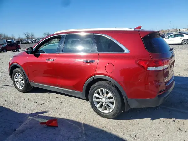 5XYPGDA39JG416215 2018 KIA SORENTO - Image 2