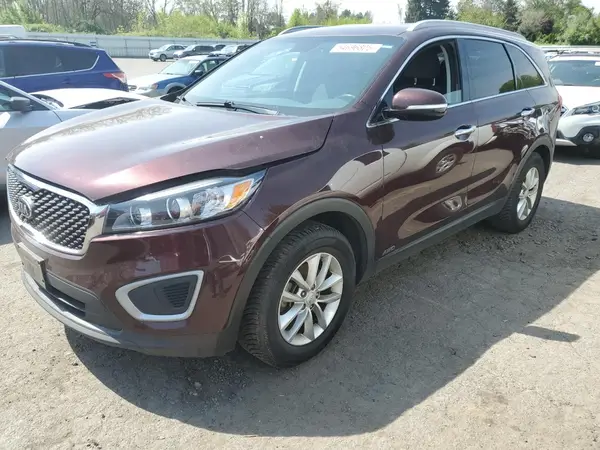 5XYPGDA39JG418787 2018 KIA SORENTO - Image 1