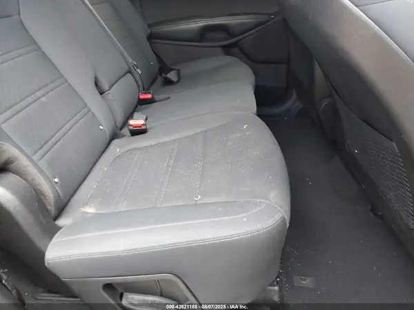 5XYPGDA39JG425500 2018 KIA SORENTO - Image 8