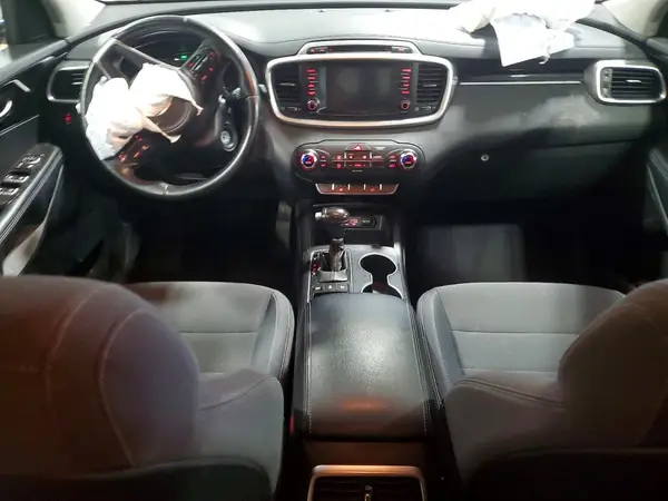 5XYPGDA39JG431166 2018 KIA SORENTO - Image 8