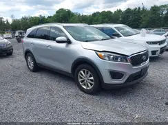 5XYPGDA39JG432219 2018 KIA SORENTO