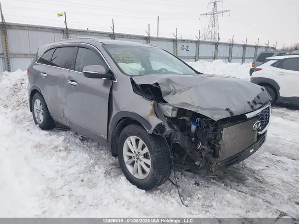 5XYPGDA39KG444663 2019 KIA SORENTO - Image 1