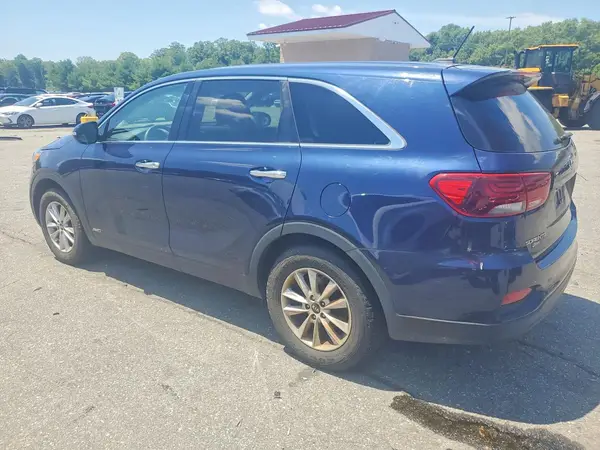 5XYPGDA39KG468736 2019 KIA SORENTO - Image 2