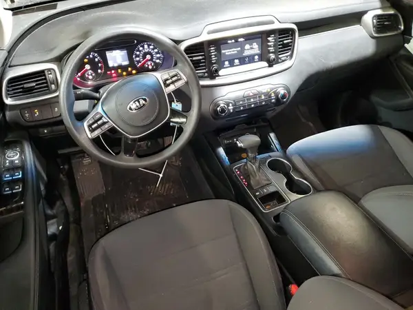 5XYPGDA39KG511987 2019 KIA SORENTO - Image 8