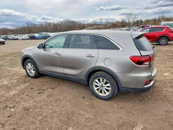 5XYPGDA39KG515344 2019 KIA SORENTO - Image 2