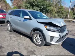 5XYPGDA39KG526313 2019 KIA SORENTO