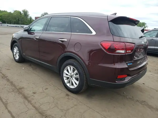 5XYPGDA39KG554337 2019 KIA SORENTO - Image 2