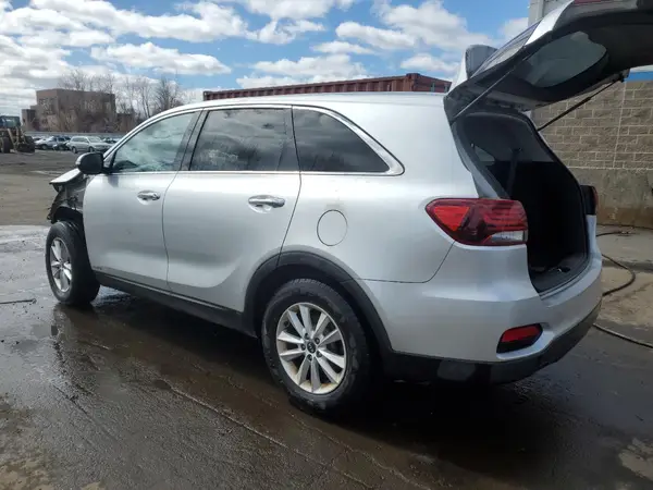 5XYPGDA39KG554676 2019 KIA SORENTO - Image 2