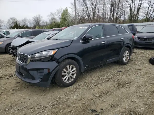 5XYPGDA39KG555097 2019 KIA SORENTO - Image 1