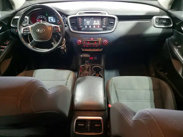 5XYPGDA39KG568528 2019 KIA SORENTO - Image 8