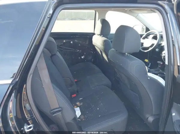 5XYPGDA39KG574619 2019 KIA SORENTO - Image 8