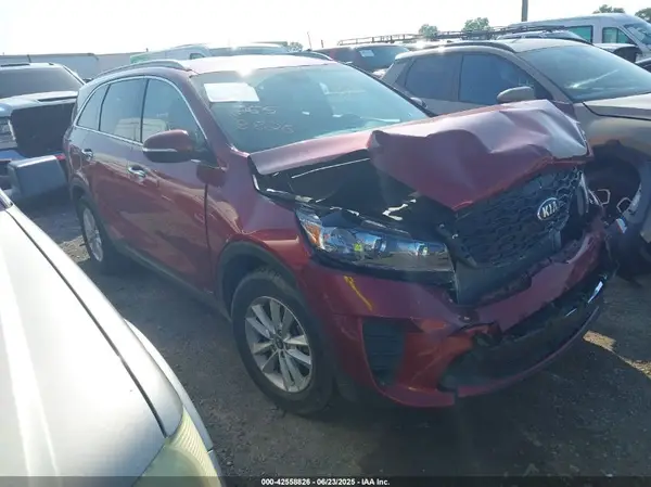 5XYPGDA39KG592358 2019 KIA SORENTO - Image 1