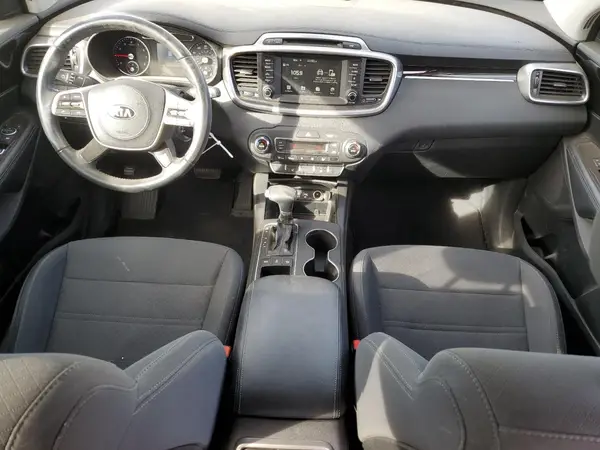 5XYPGDA39KG592912 2019 KIA SORENTO - Image 8