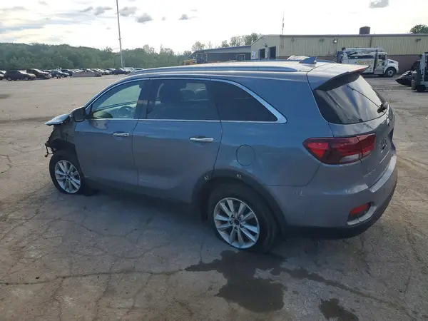 5XYPGDA39KG603990 2019 KIA SORENTO - Image 2