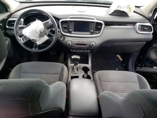 5XYPGDA39LG615090 2020 KIA SORENTO - Image 8