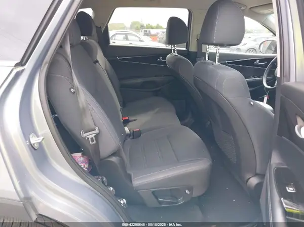 5XYPGDA39LG643892 2020 KIA SORENTO - Image 8