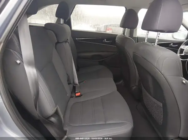 5XYPGDA39LG645125 2020 KIA SORENTO - Image 8