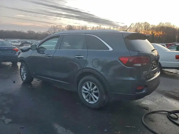 5XYPGDA39LG675421 2020 KIA SORENTO - Image 2