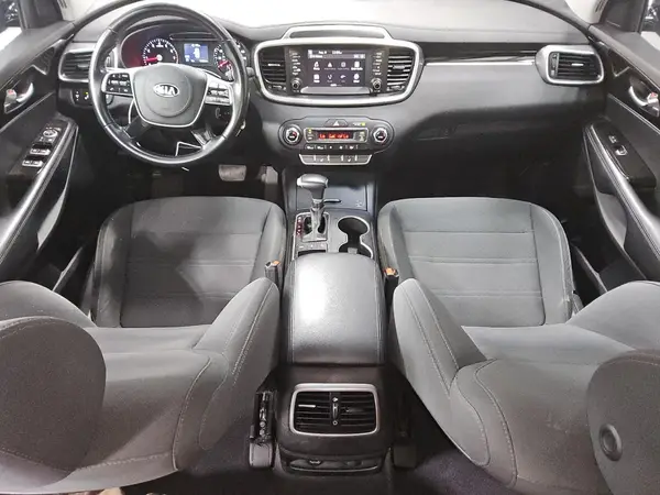 5XYPGDA39LG678612 2020 KIA SORENTO - Image 8