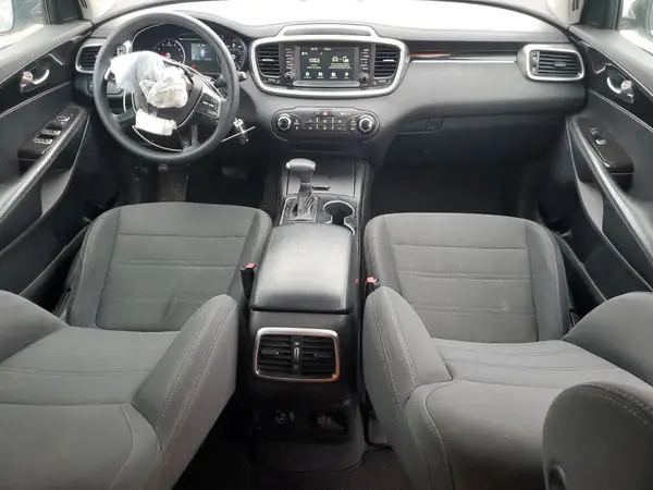 5XYPGDA39LG691652 2020 KIA SORENTO - Image 8
