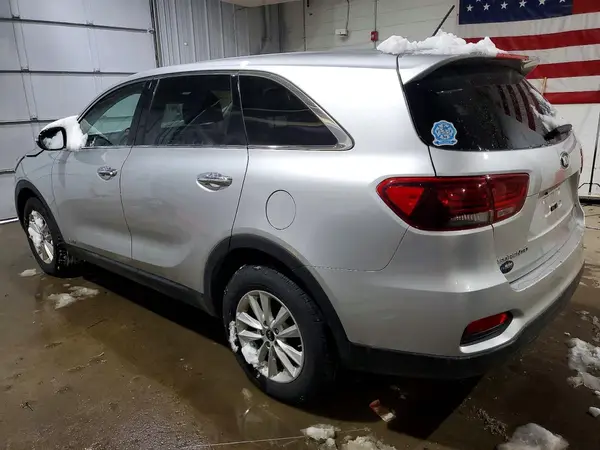5XYPGDA39LG704447 2020 KIA SORENTO - Image 2