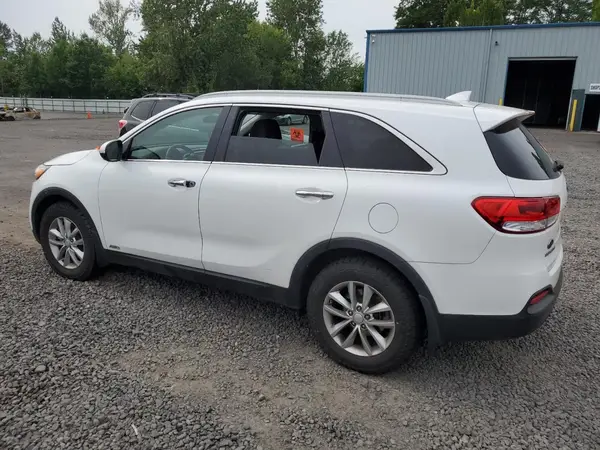 5XYPGDA3XGG016141 2016 KIA SORENTO - Image 2