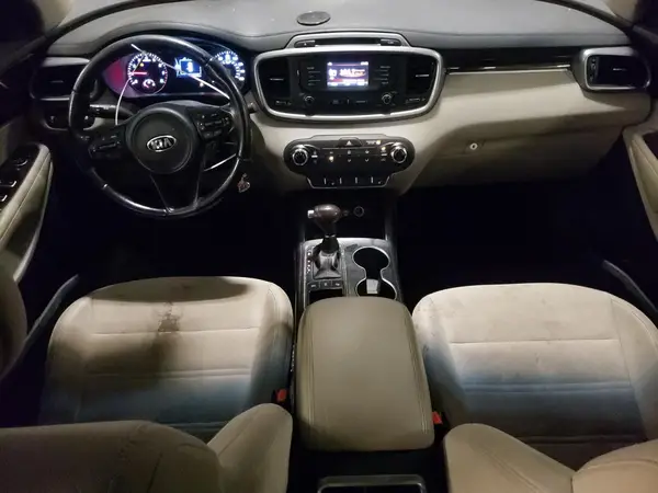 5XYPGDA3XGG026863 2016 KIA SORENTO - Image 8