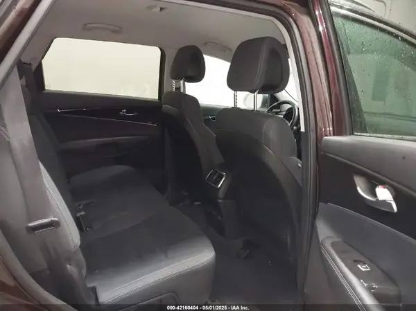 5XYPGDA3XGG044375 2016 KIA SORENTO - Image 8