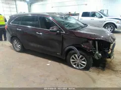 5XYPGDA3XGG048328 2016 KIA SORENTO